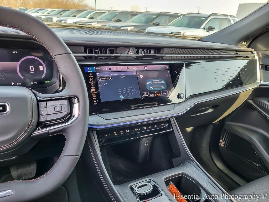 2025 Jeep Wagoneer S Limited - Photo 25