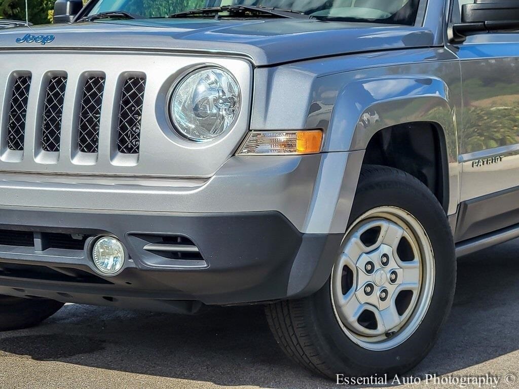 2015 Jeep Patriot Sport photo 2