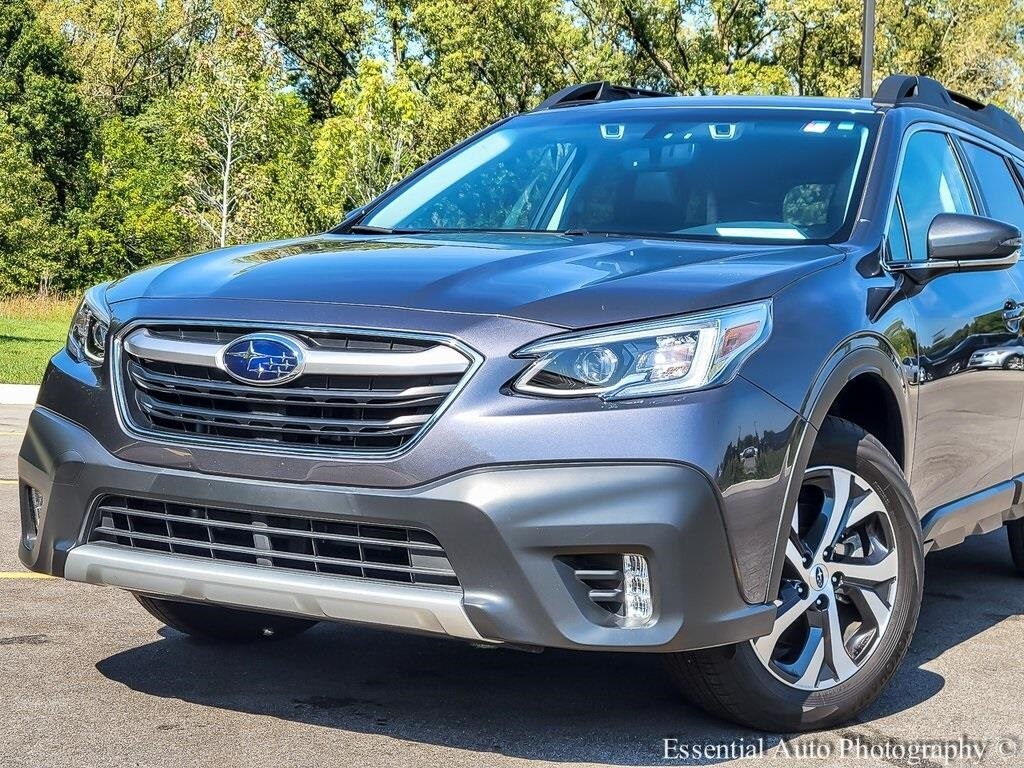 2022 Subaru Outback Limited photo 2