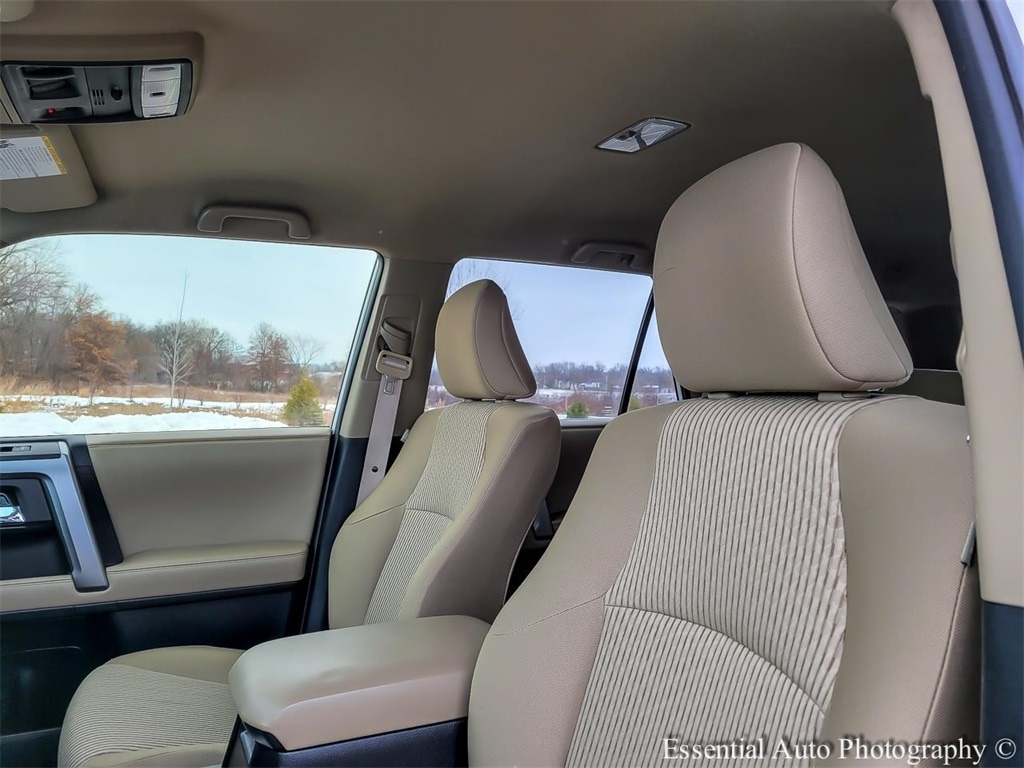 2020 TOYOTA 4RUNNER - Image 10