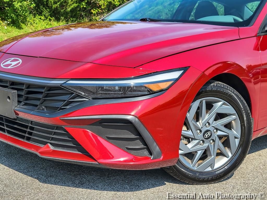Used 2024 Hyundai Elantra SEL Sedan