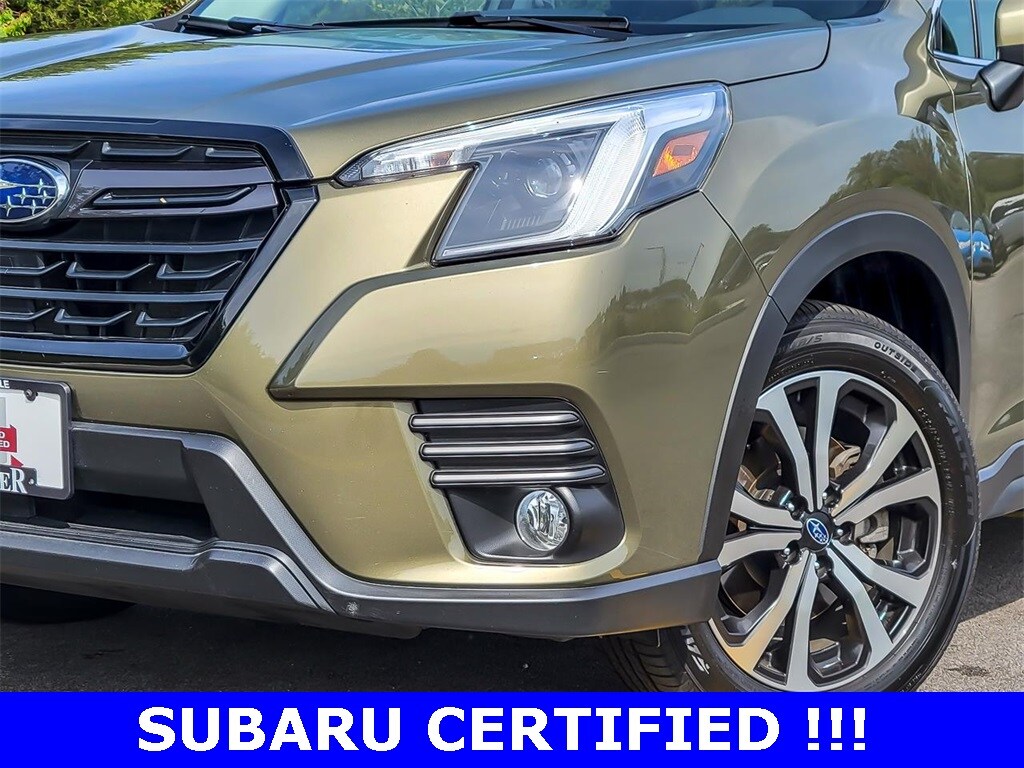 2022 Subaru Forester Limited photo 2