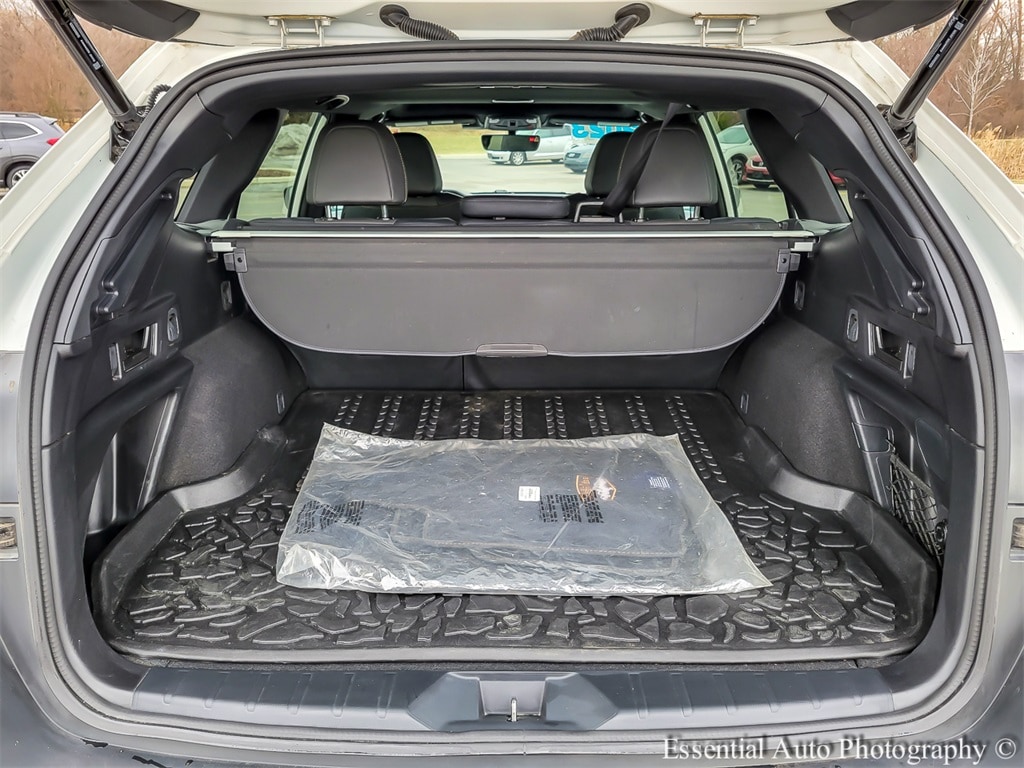 2023 SUBARU OUTBACK - Image 28