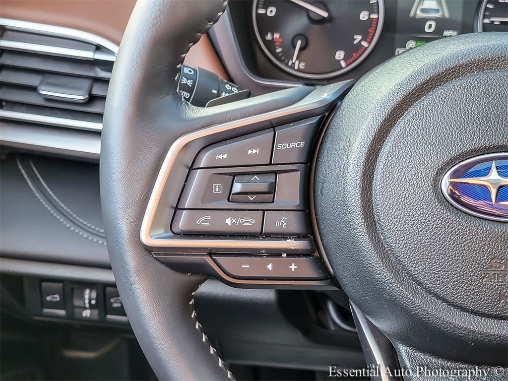 2025 SUBARU OUTBACK - Image 16