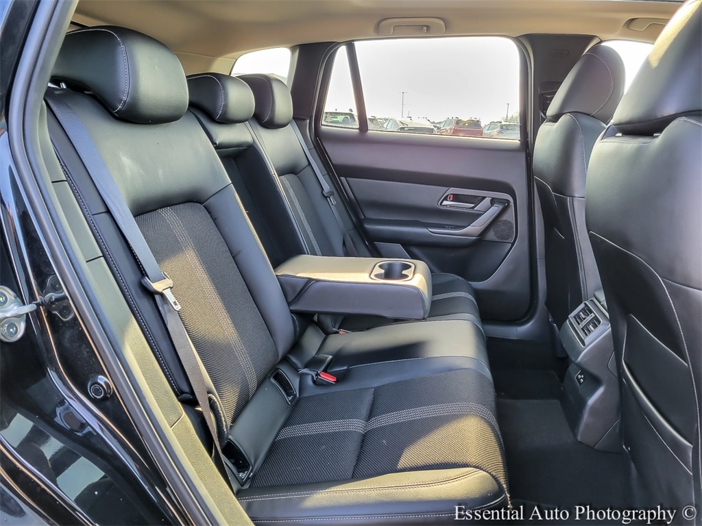 2023 MAZDA CX-50 - Image 30