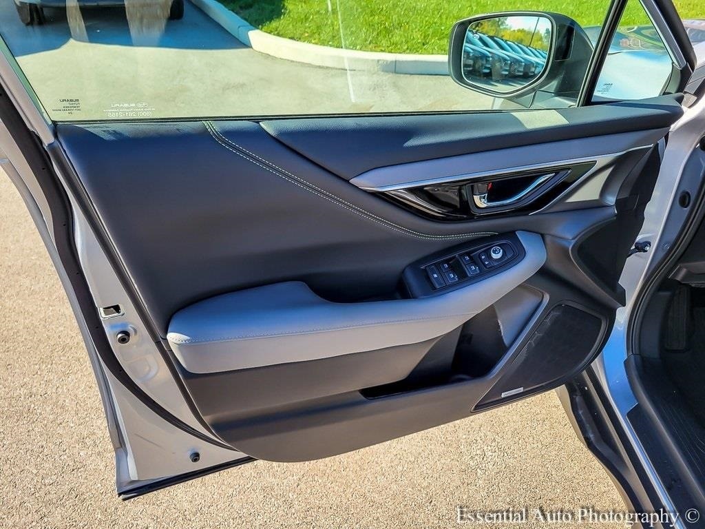 2025 SUBARU OUTBACK - Image 25