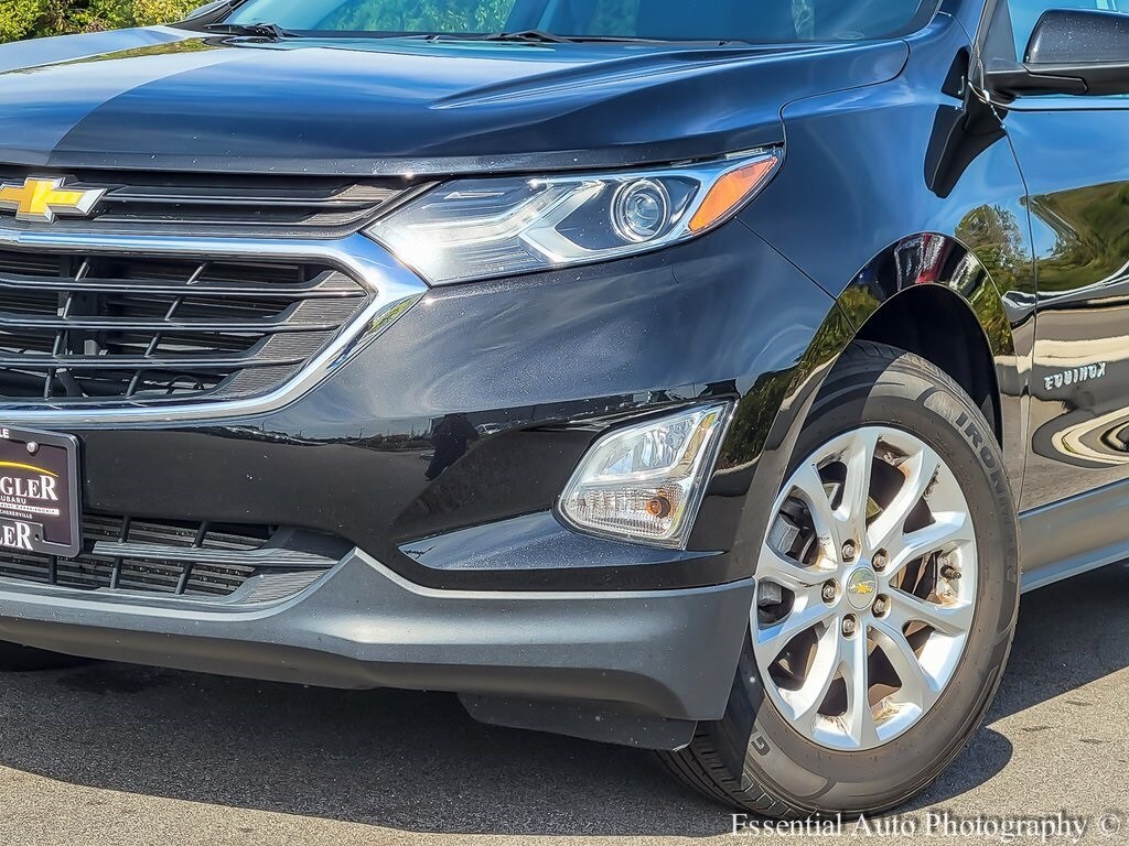 2020 Chevrolet Equinox LT photo 3