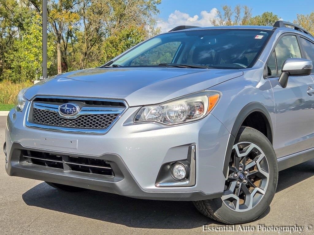 2016 Subaru Crosstrek 2.0i Limited photo 2