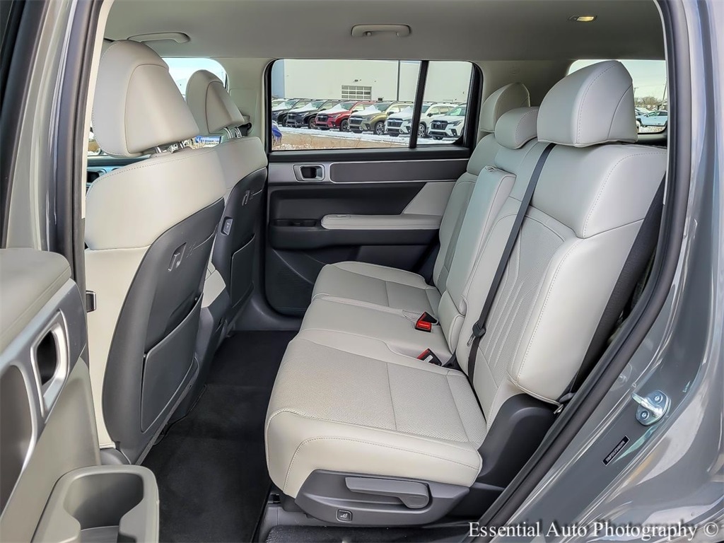 2025 HYUNDAI SANTA FE - Image 11