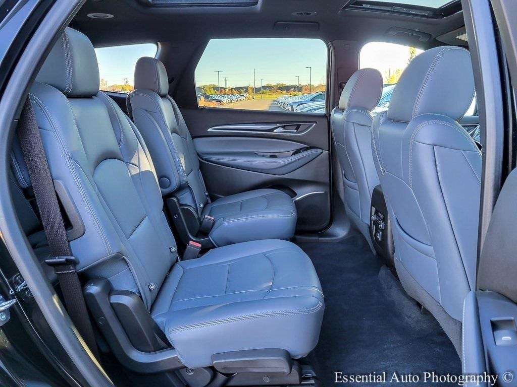 2023 BUICK ENCLAVE - Image 30