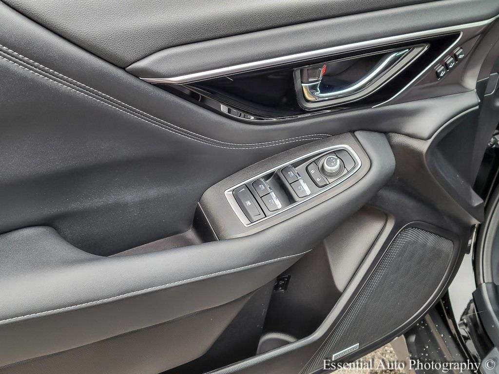 2025 SUBARU OUTBACK - Image 14