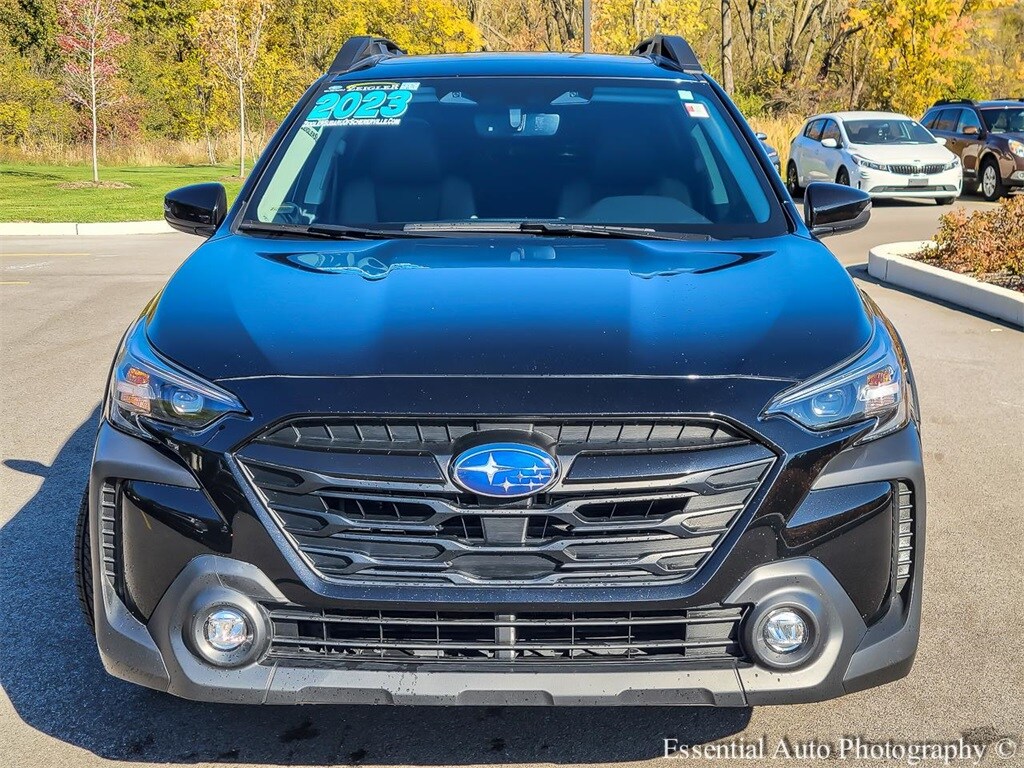 2023 Subaru Outback Onyx Edition photo 4