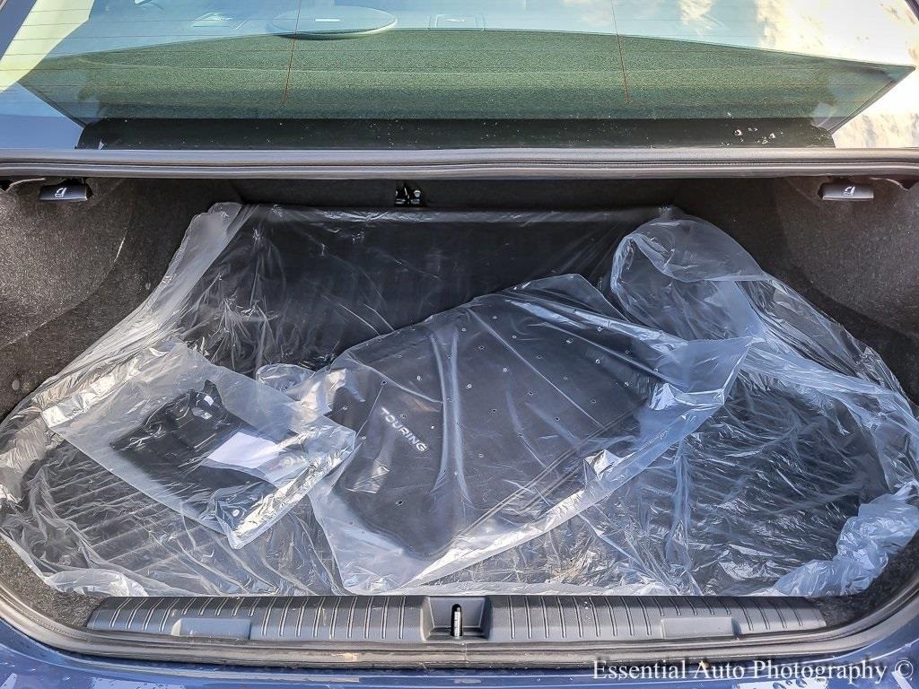 2025 SUBARU LEGACY - Image 28