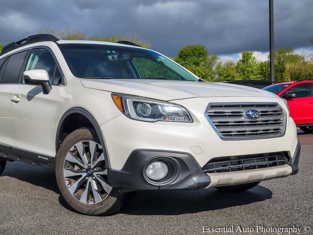 Used 2015 Subaru Outback Limited with VIN 4S4BSELC4F3219830 for sale in Crown Point, IN