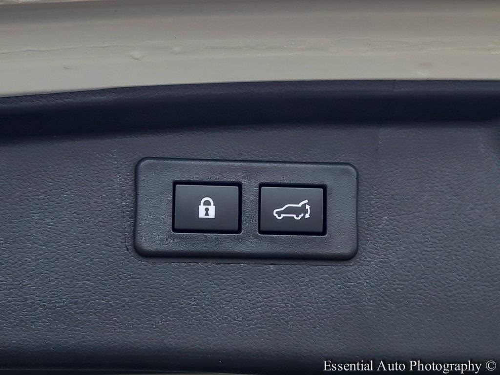 2025 SUBARU OUTBACK - Image 28