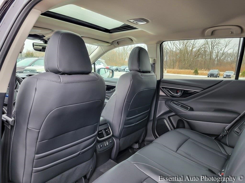 2025 SUBARU OUTBACK - Image 12