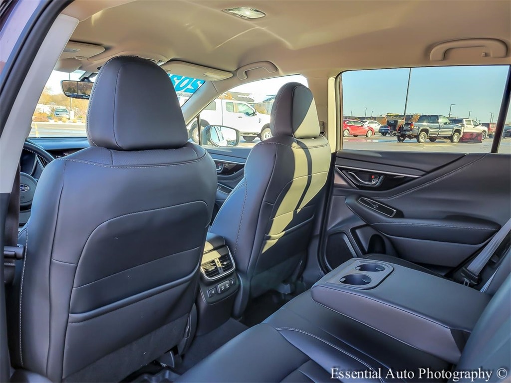 2022 SUBARU OUTBACK - Image 11