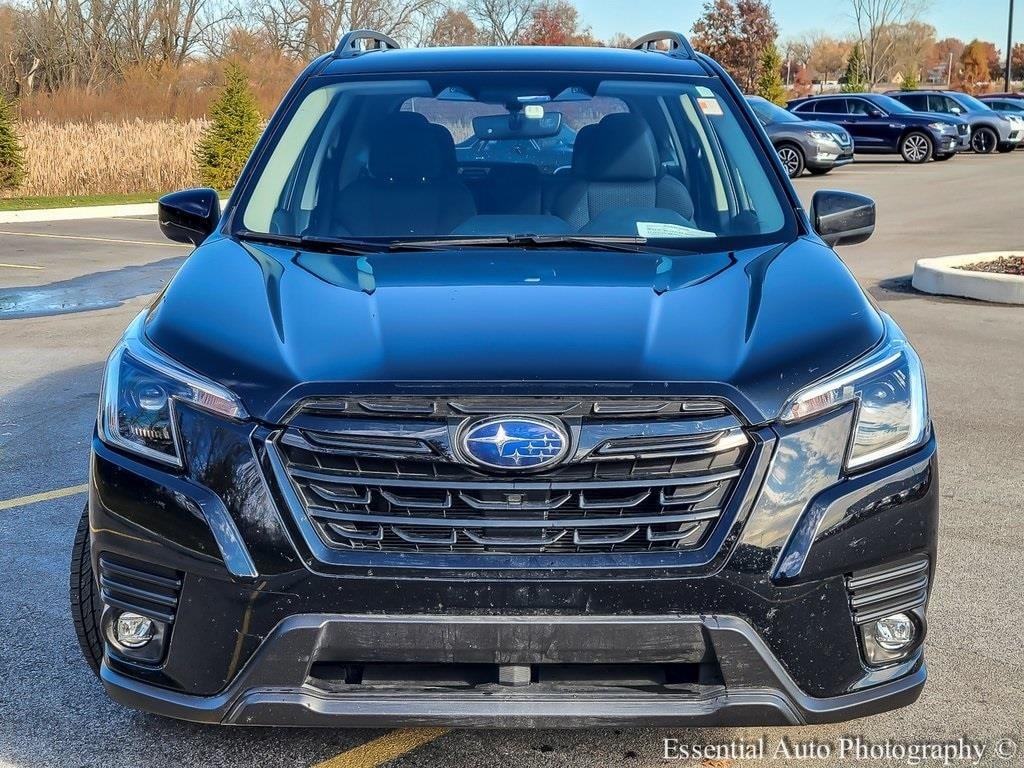 Used 2024 Subaru Forester Premium SUV