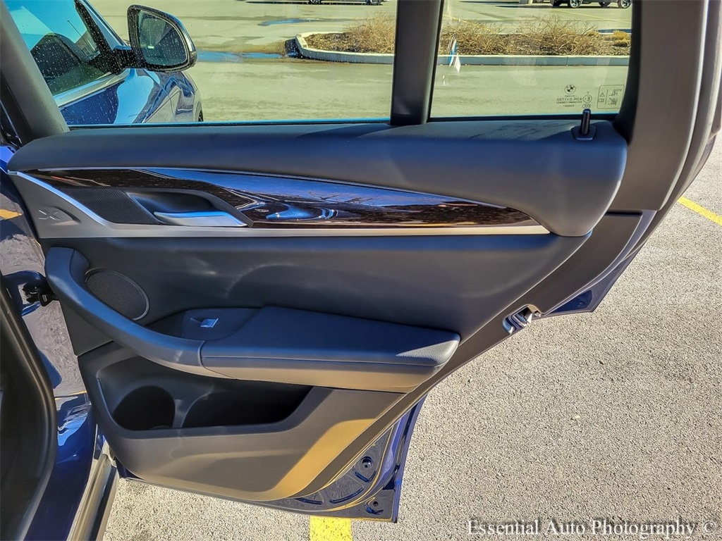 2023 BMW X4 - Image 35
