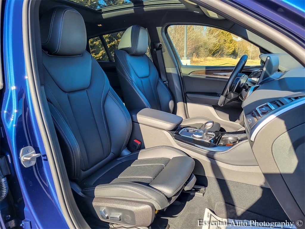 2023 BMW X4 - Image 38