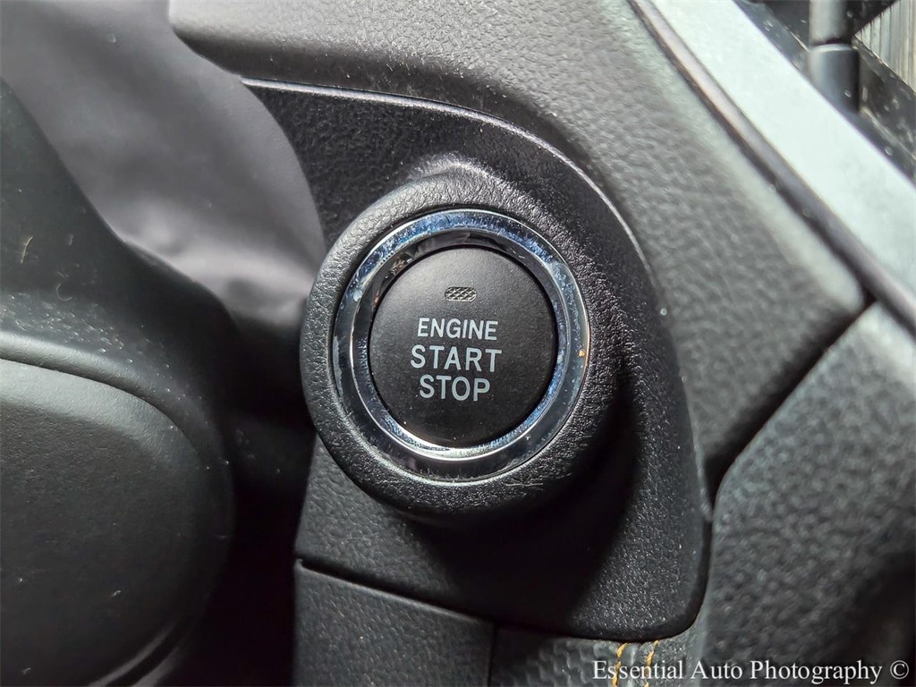 2022 SUBARU FORESTER - Image 19