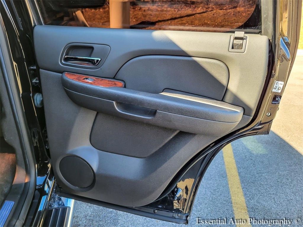 2014 CHEVROLET TAHOE - Image 32