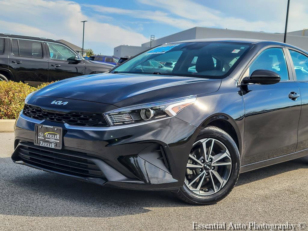 Used 2024 Kia Forte LXS with VIN 3KPF24AD4RE761535 for sale in Crown Point, IN