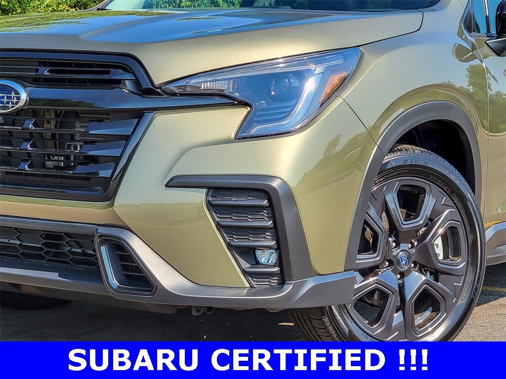 2025 Subaru Ascent Onyx Edition Touring photo 3