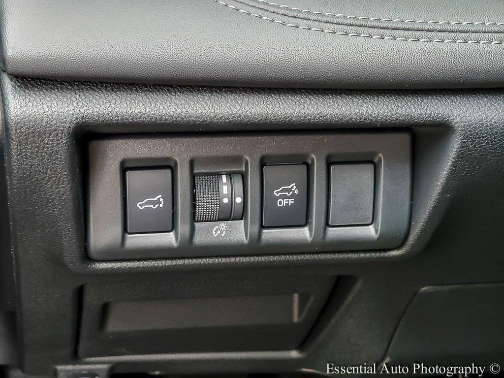 2025 SUBARU OUTBACK - Image 15