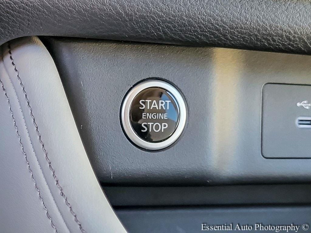 2023 NISSAN ROGUE - Image 19