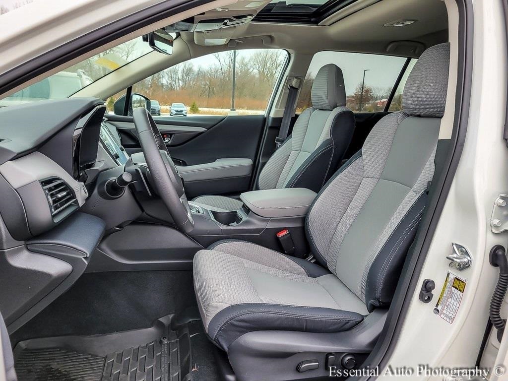 2025 SUBARU OUTBACK - Image 8