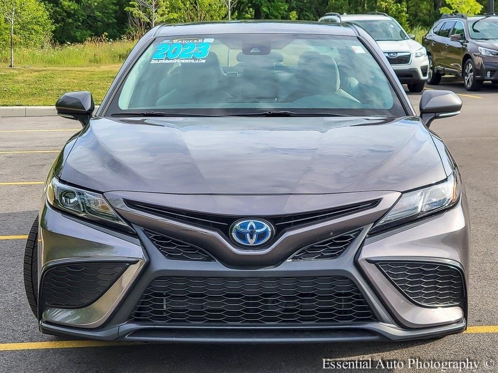 2023 Toyota Camry Hybrid SE photo 4