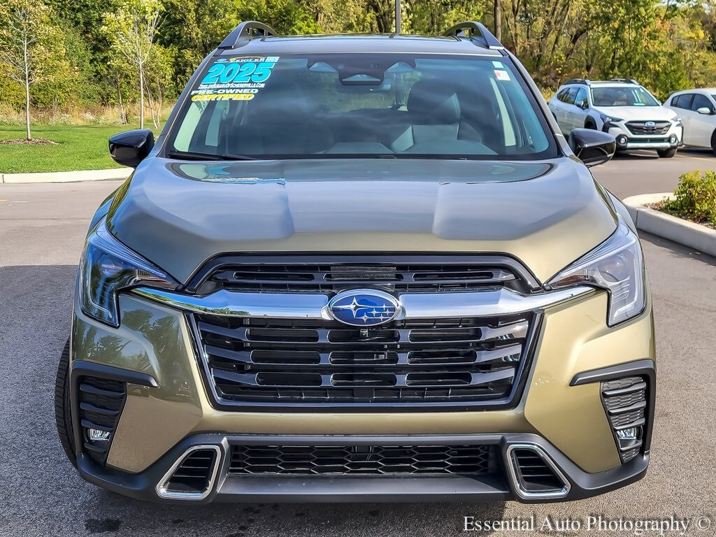 2025 Subaru Ascent Touring photo 2