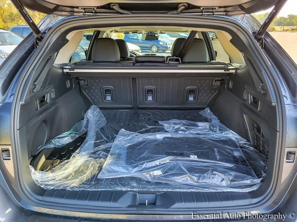 2025 SUBARU OUTBACK - Image 28