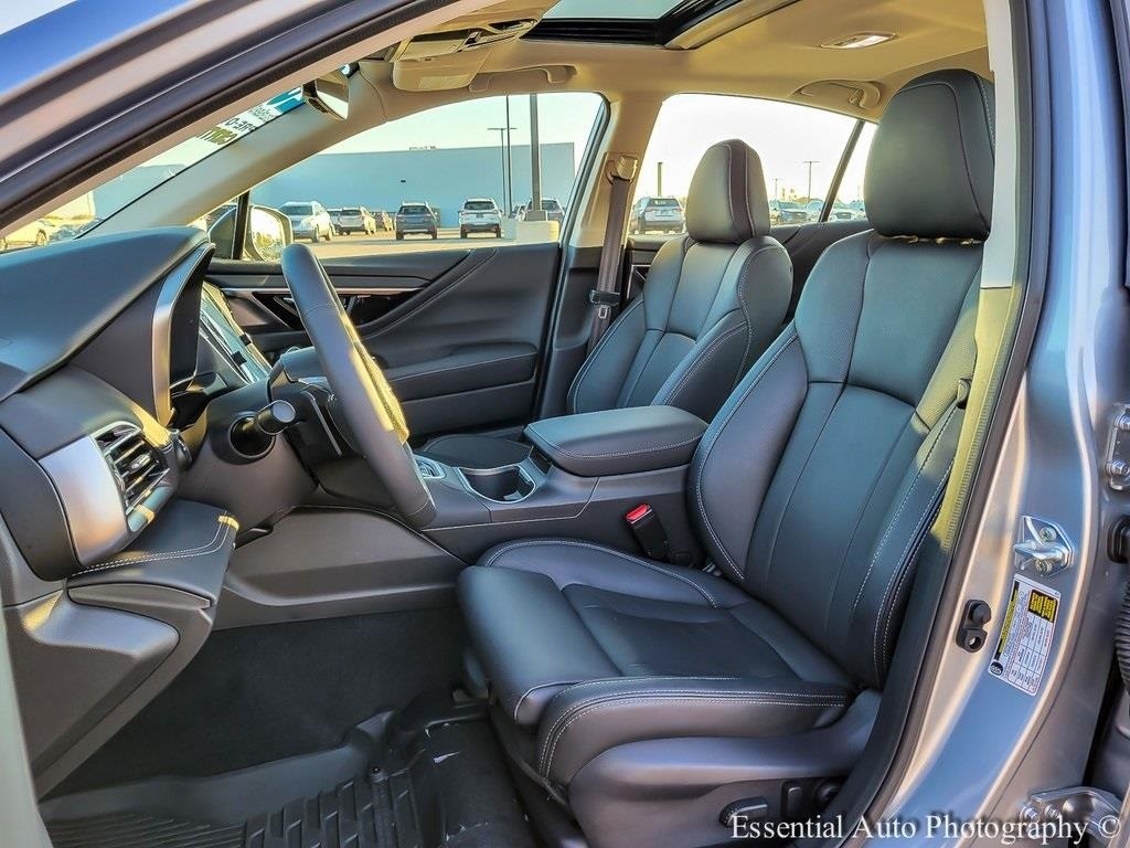 2025 SUBARU LEGACY - Image 8