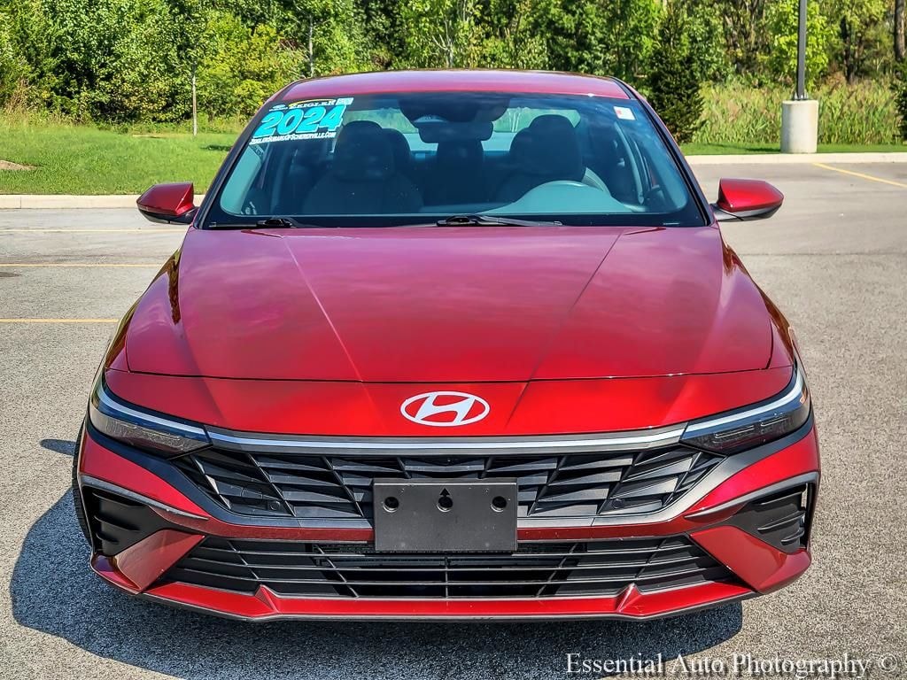 Used 2024 Hyundai Elantra SEL Sedan
