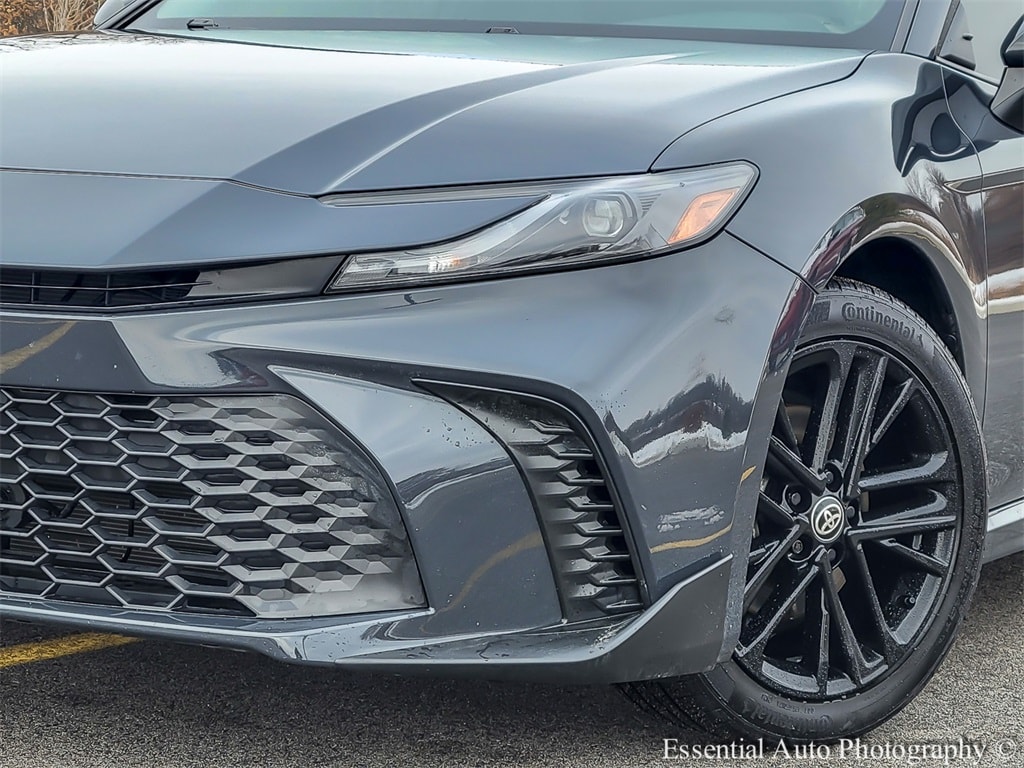 2025 TOYOTA CAMRY - Image 3