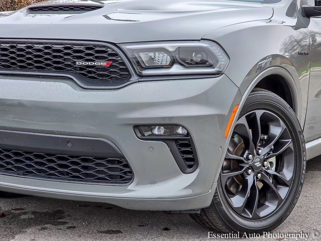 2022 Dodge Durango R/T photo 3