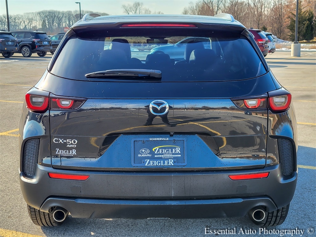 2023 MAZDA CX-50 - Image 5