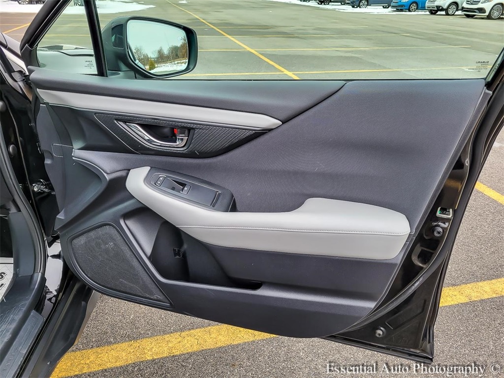 2021 SUBARU OUTBACK - Image 32