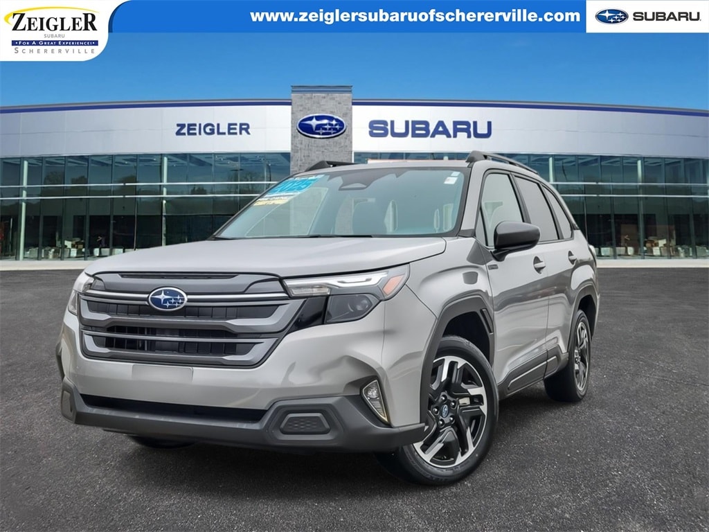 2025 Subaru Forester Premium's photo