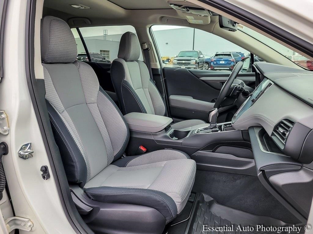 2025 SUBARU OUTBACK - Image 35
