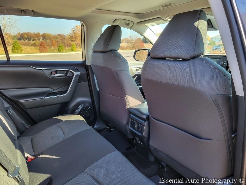 2021 TOYOTA RAV4 - Image 28