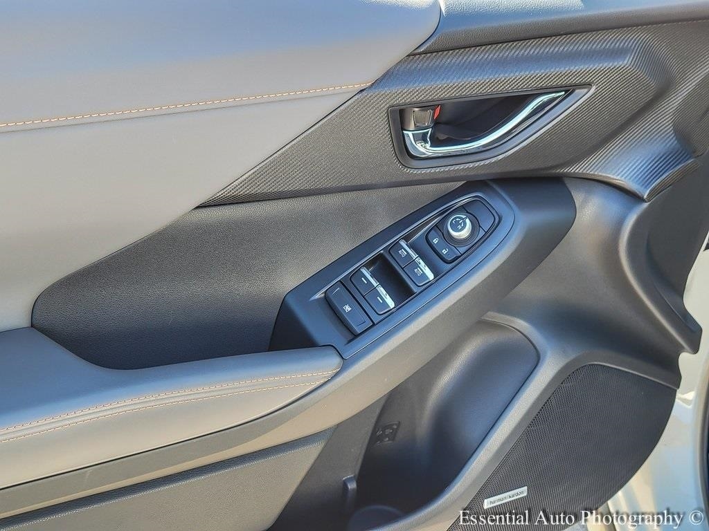 2025 SUBARU CROSSTREK - Image 14