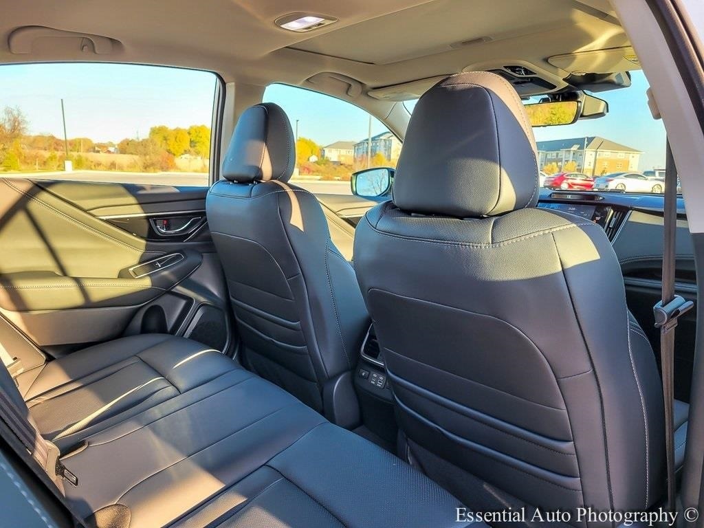 2025 SUBARU LEGACY - Image 29