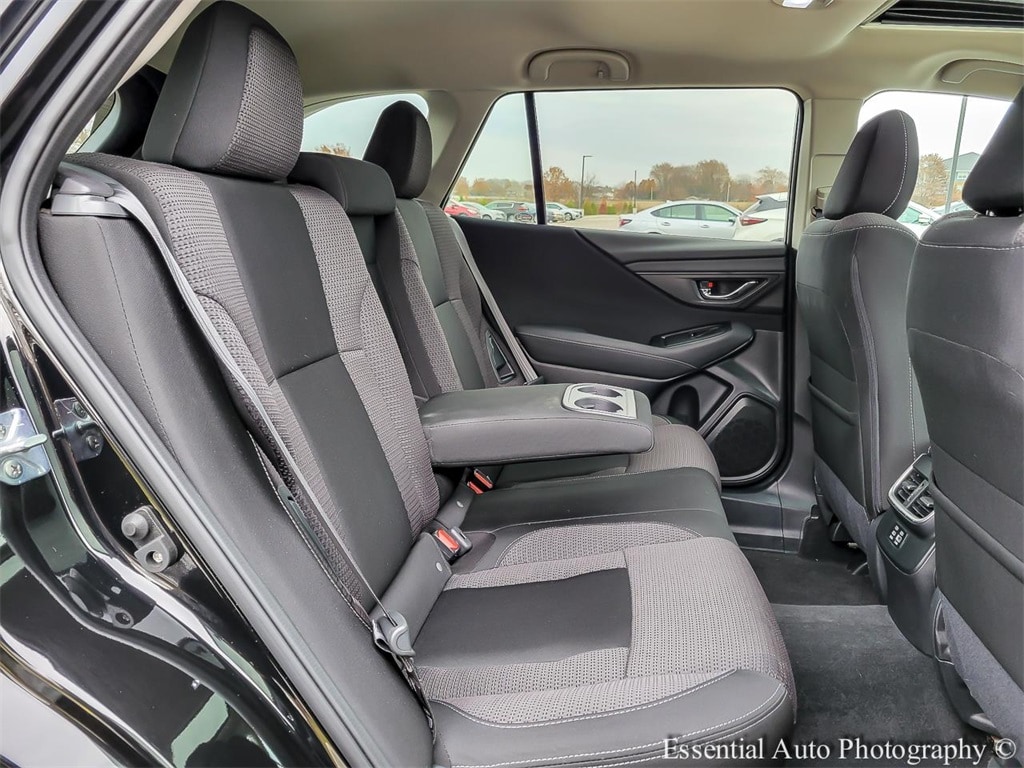 2024 SUBARU OUTBACK - Image 31