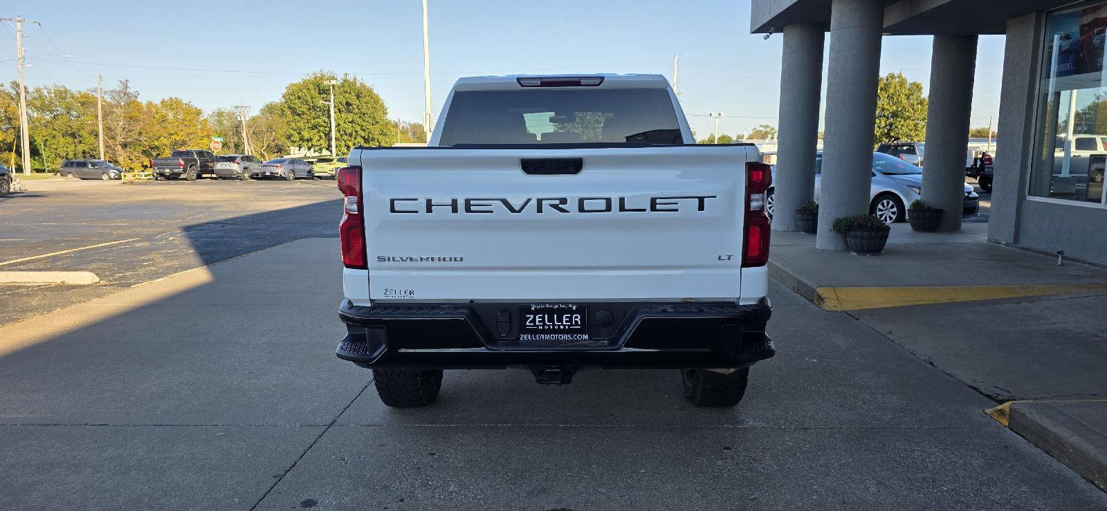 2025 Chevrolet Silverado 1500 LT Trail Boss photo 4