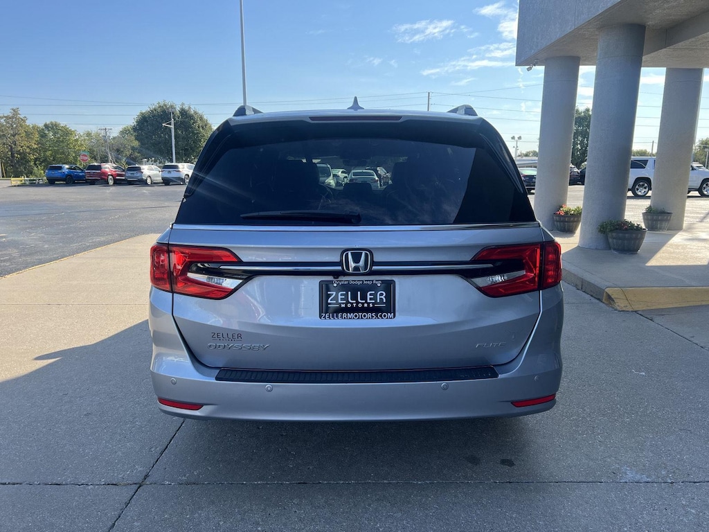 Used 2022 Honda Odyssey Elite Van