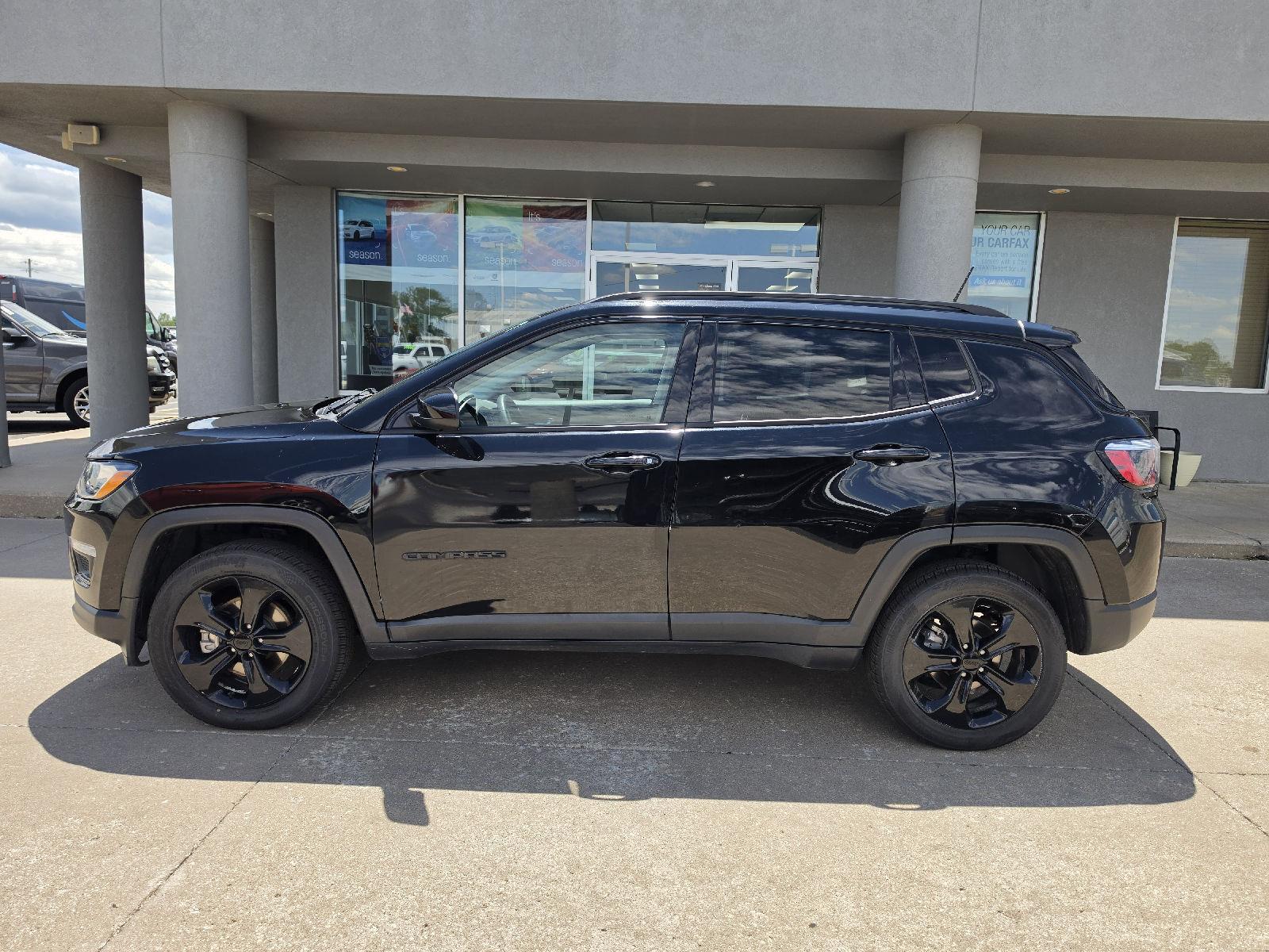 Used 2021 Jeep Compass Altitude with VIN 3C4NJDBBXMT578902 for sale in Arkansas City, KS