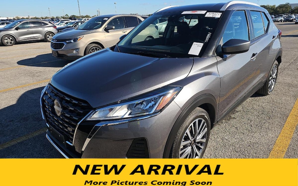 Used 2024 Nissan Kicks SV SUV